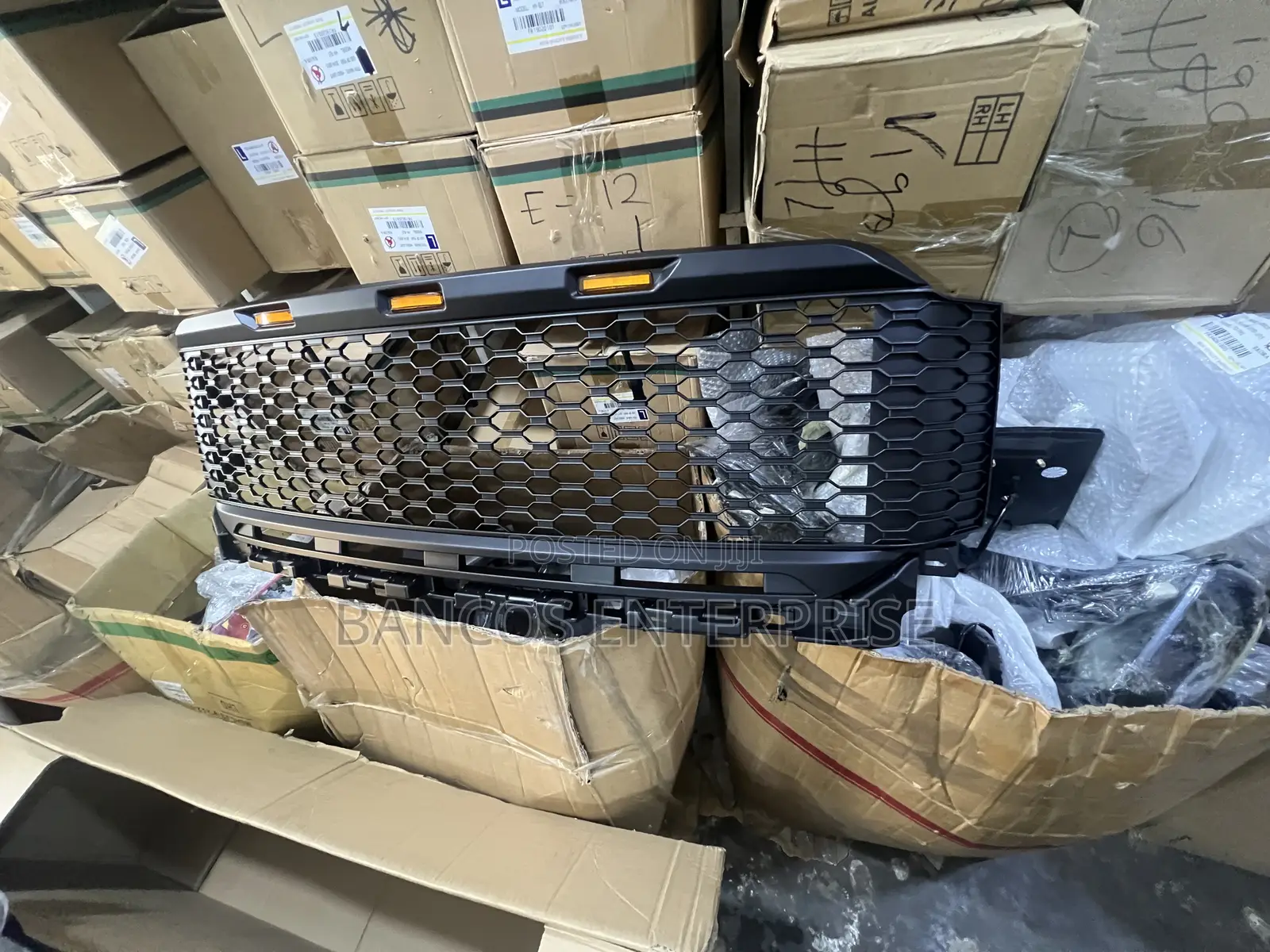 Ford F150 Top Grille And Accessories 2021-2023
