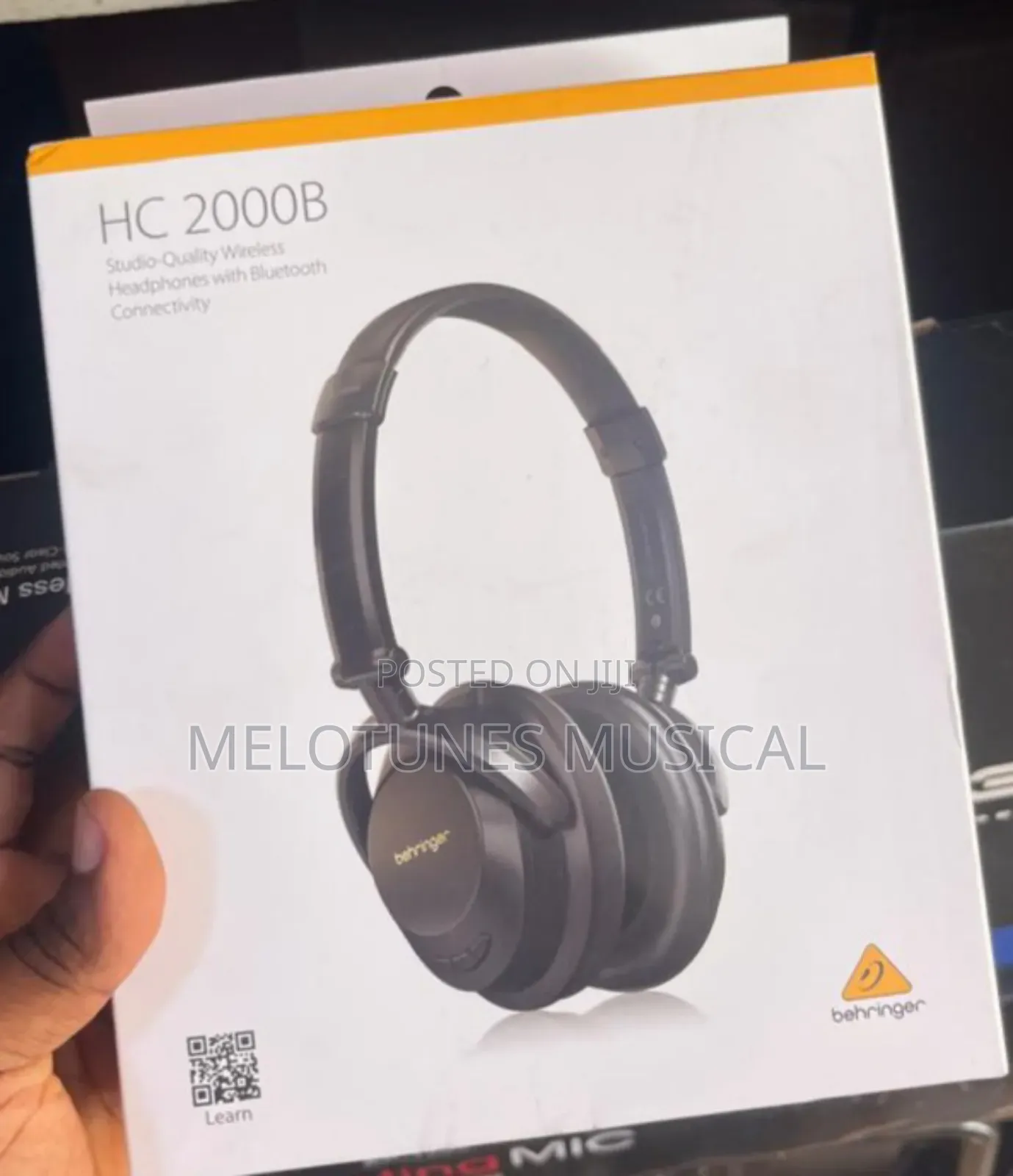 Behringer Hc 2000b Studio-Quality Wireless Headphone With Bt