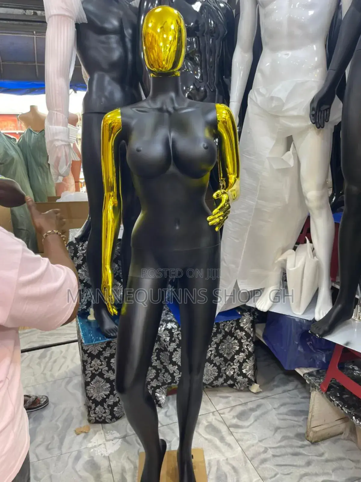 Female And Men Gold/Black Mannequin Available