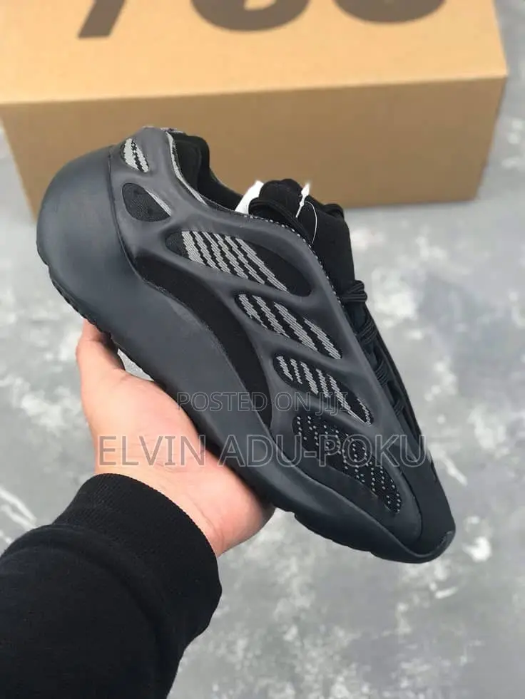 Adidas Yeezy 700 V3 "Azael" Sneaker In Different Colours , Swipe >>>