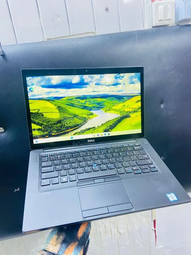 New Laptop Dell Latitude 14 7480 8GB Intel Core I5 SSD 256GB