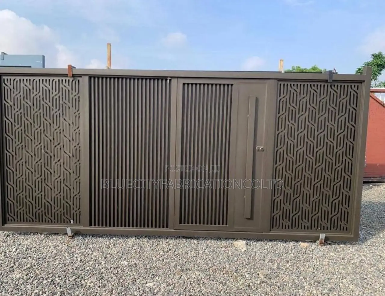 Sliding Gate