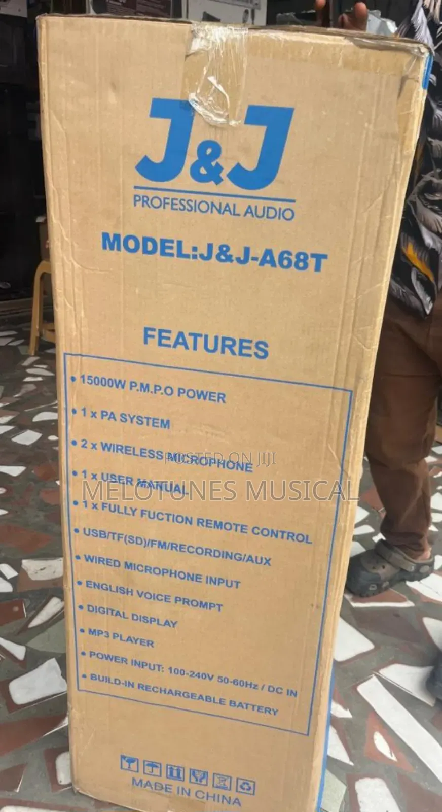 J J (Or Jac) 2x15" Battery Powered Bluetooth Speaker