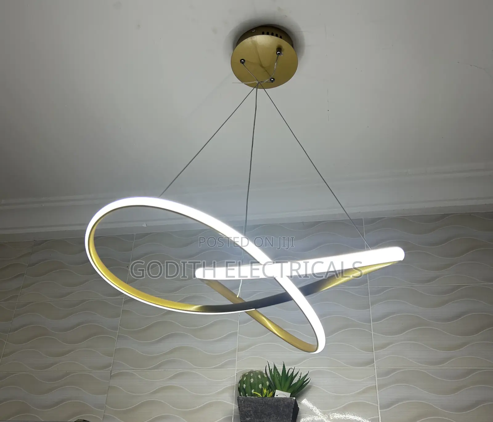 Nordic Curved Led Chanderlier