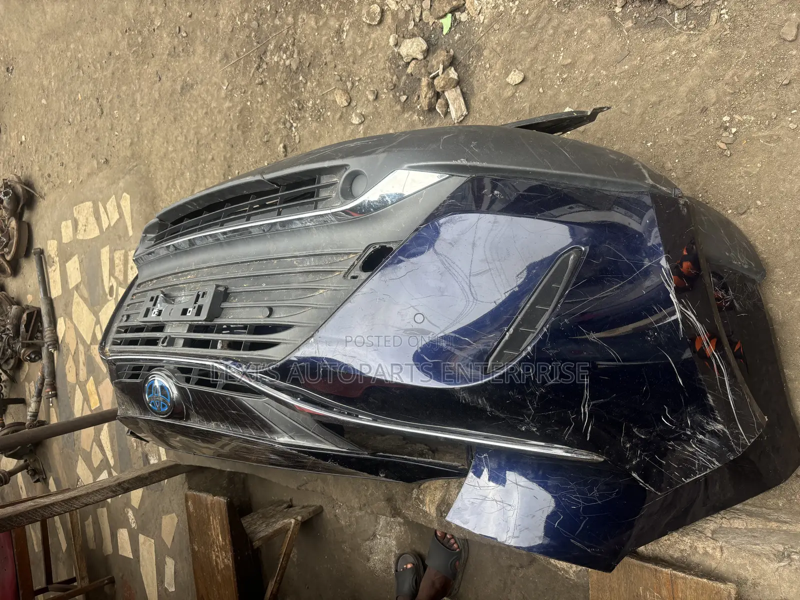 Toyota Venza 2019-2024 Front And Back Bumper Available