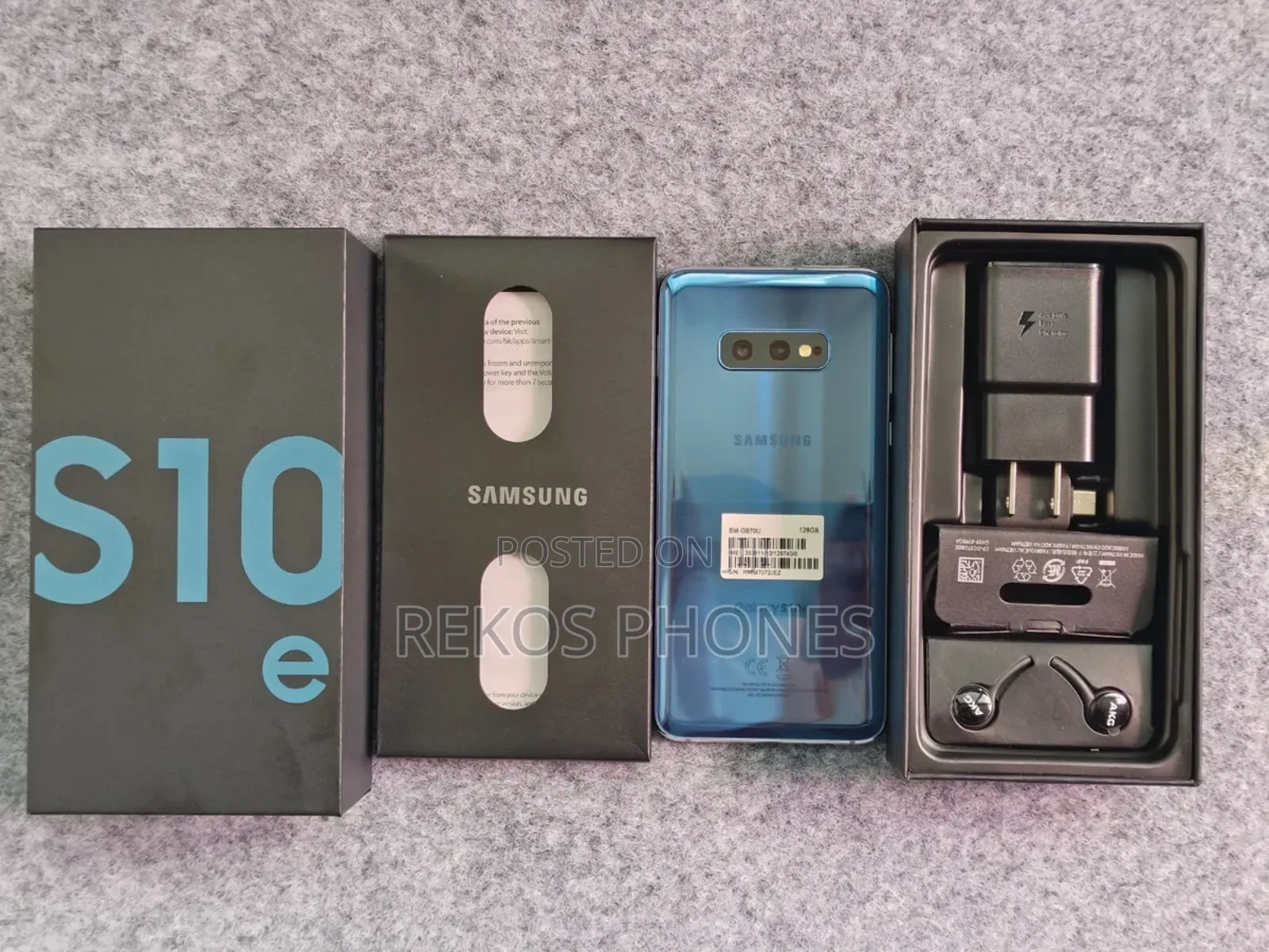 New Samsung Galaxy S10e 128 GB Blue