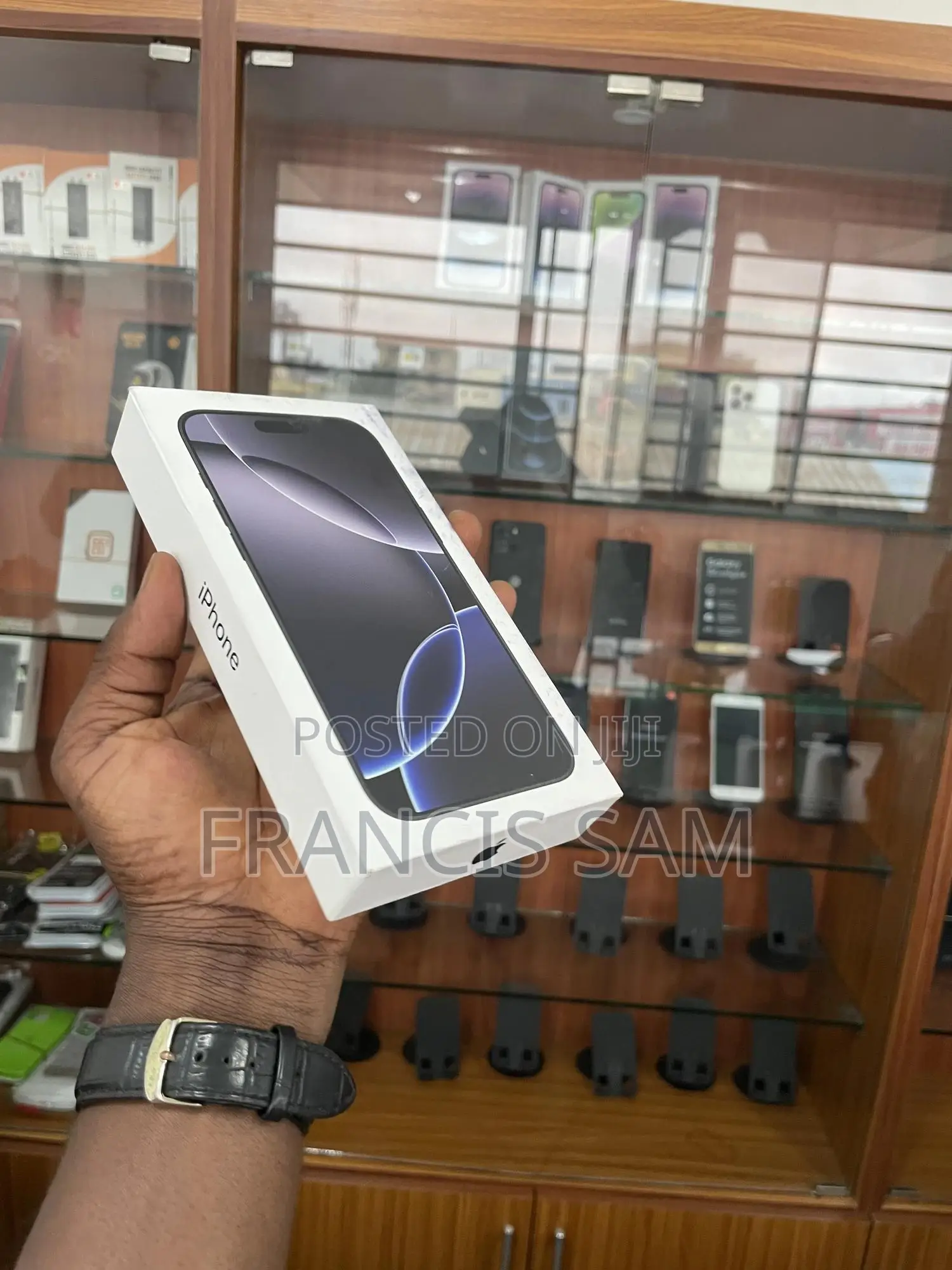 New Apple iPhone 16 Pro Max 256 GB White