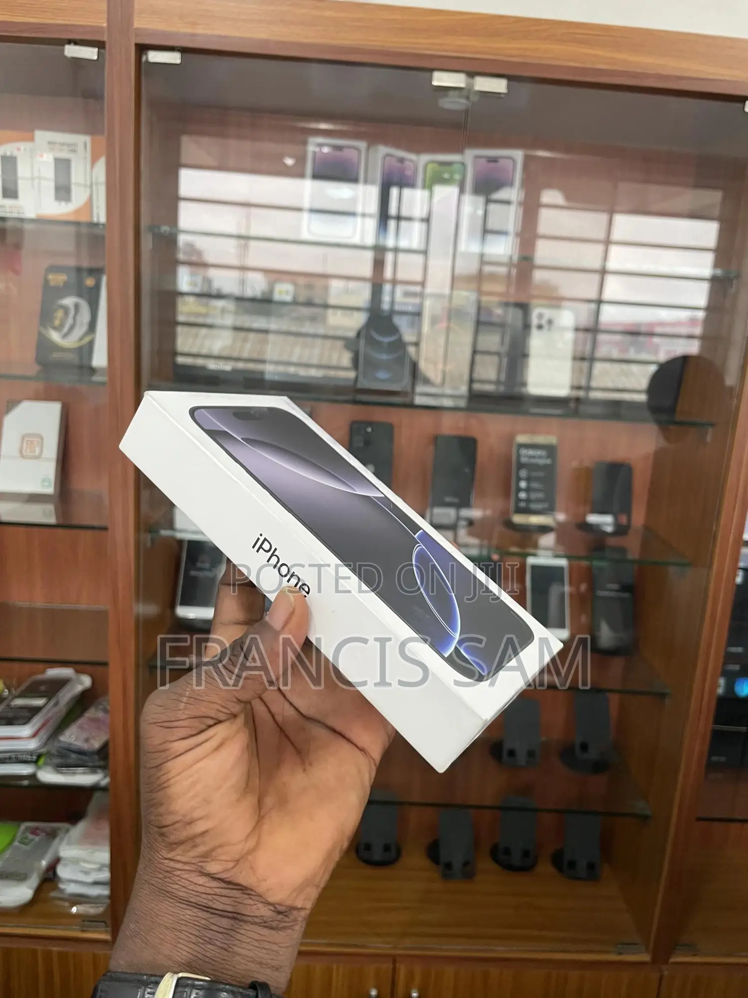 New Apple iPhone 16 Pro Max 256 GB White