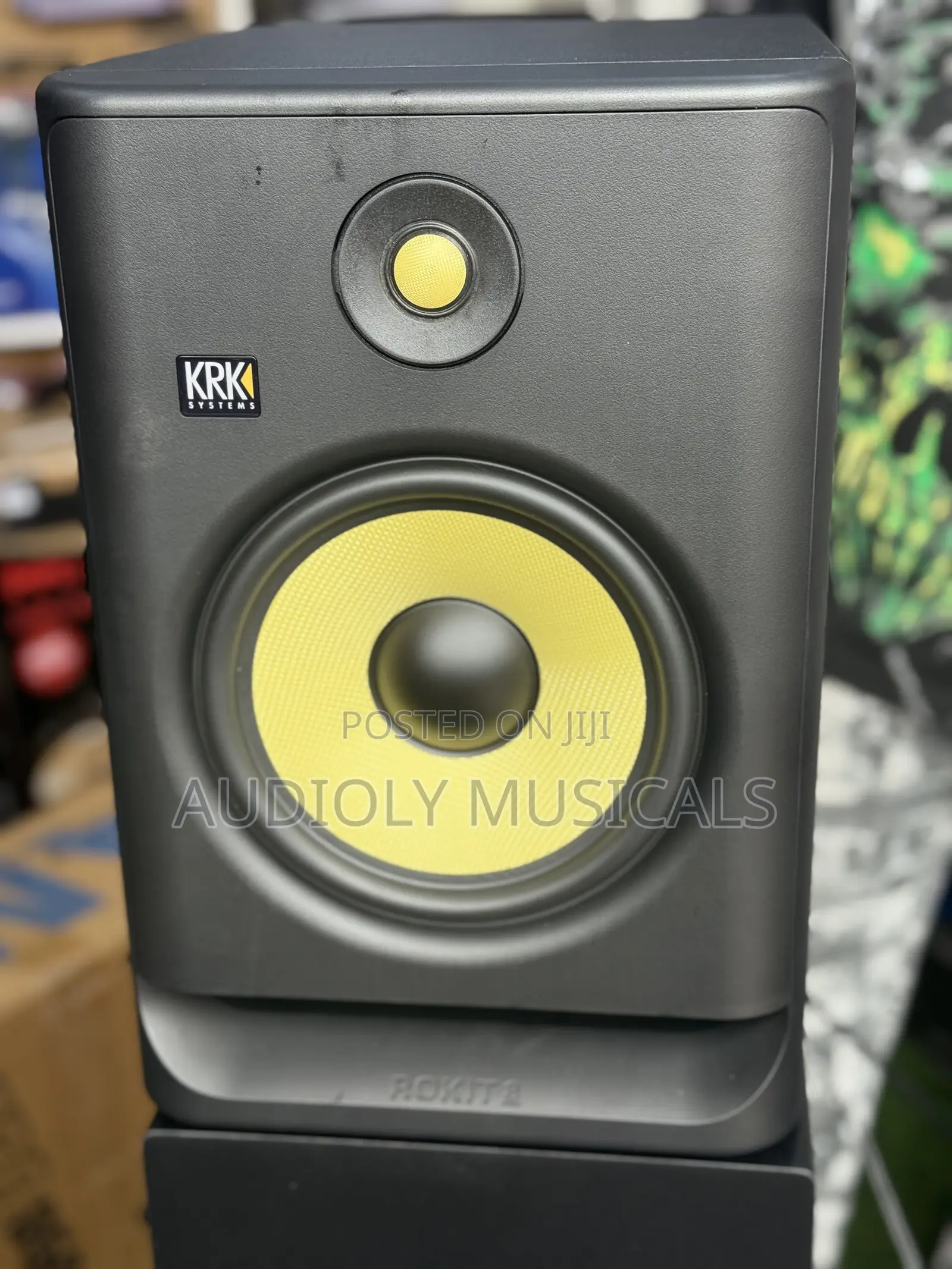 KRK Rokit 8 G4 Bi-Amp 8" Powered Studio Monitor Pair