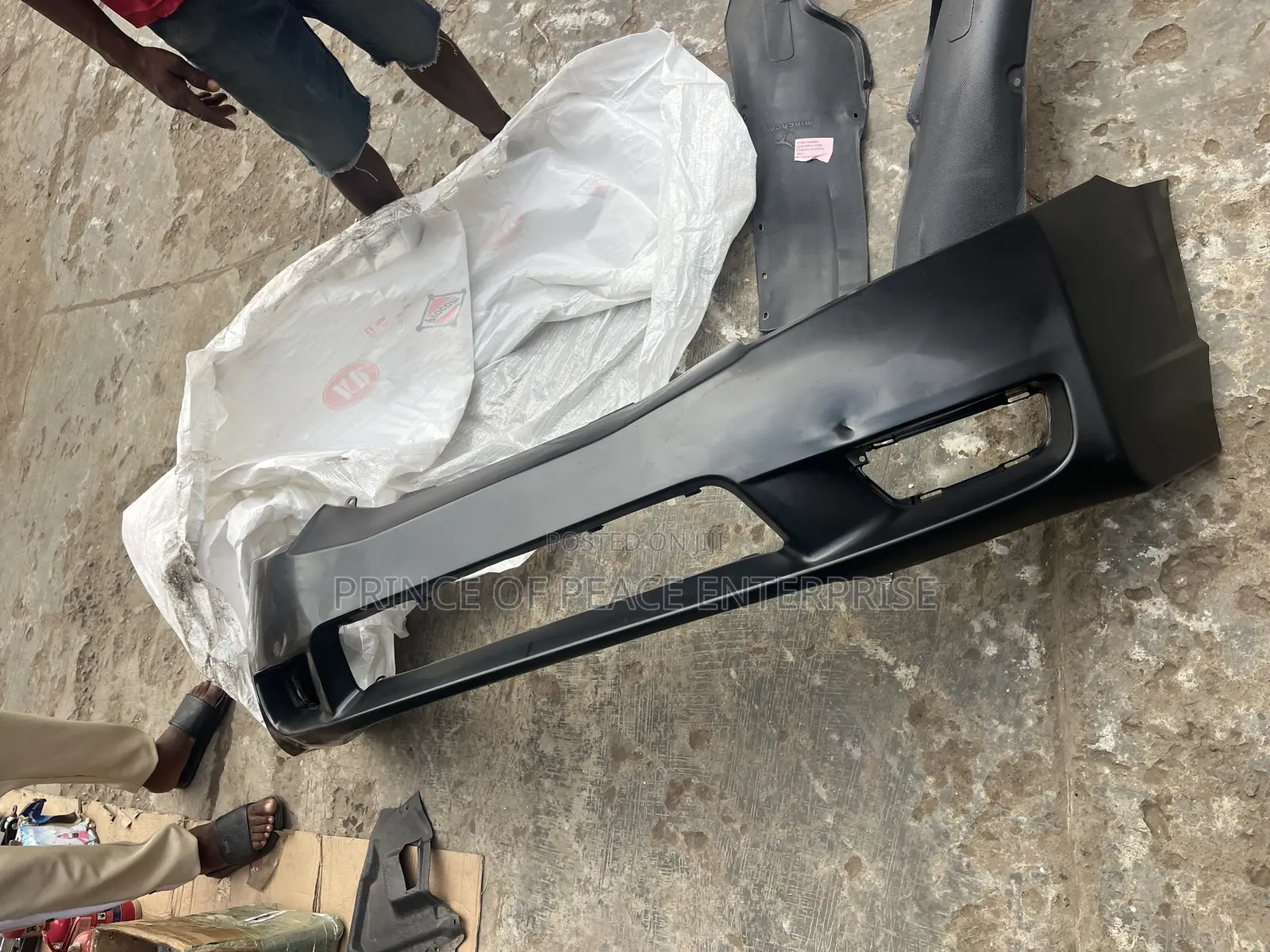 Honda Civic 2009 2010 2011 Front Bumper Only