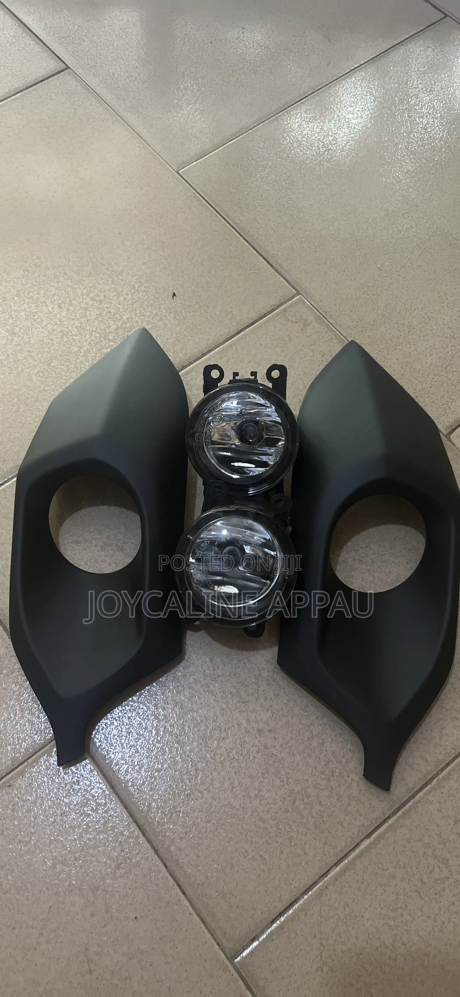 Mitsubishi Pajero Montero Fog Light and Cover 2016 to 2019