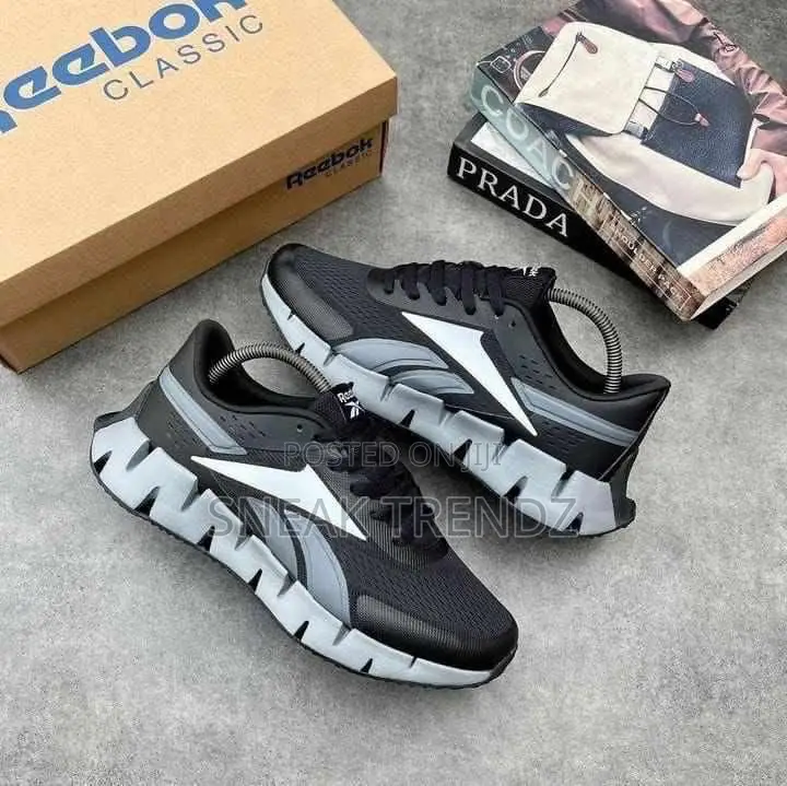 Original Reebok Classic Zig Black and Grey