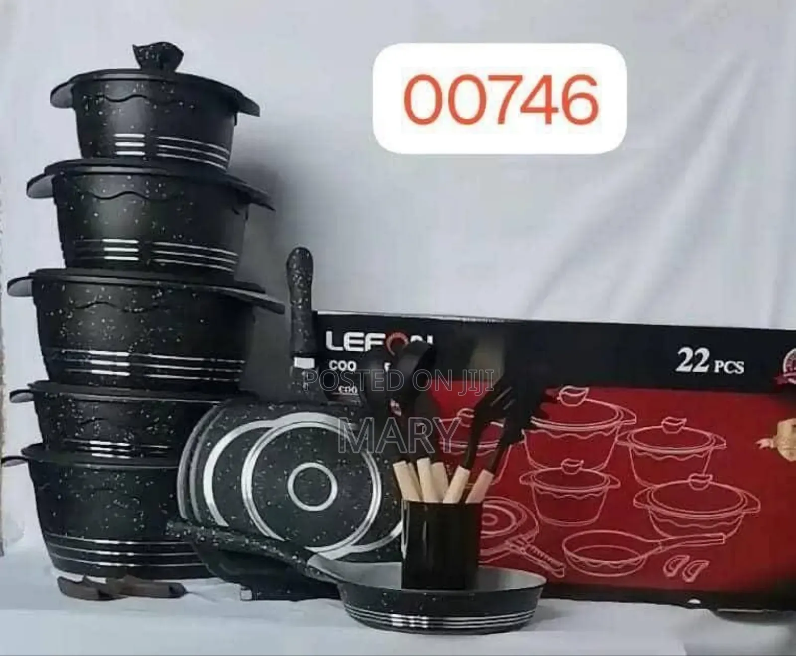 Non Stick Cookware Set