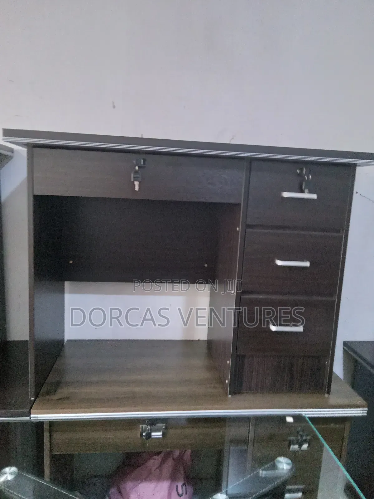 Information Details Desk