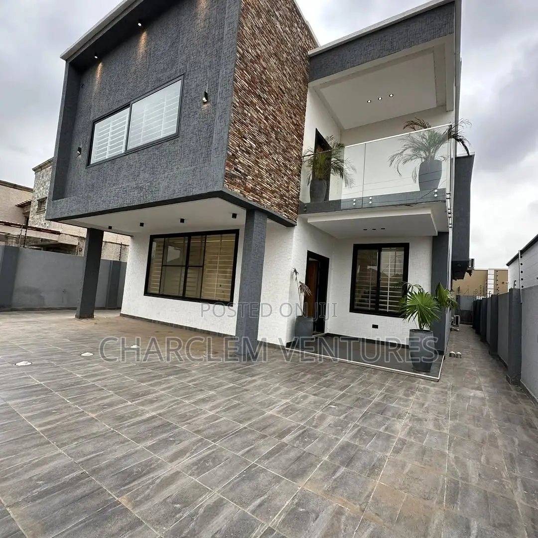4bdrm House in Charclem Ventures, Lake Side Estate for sale