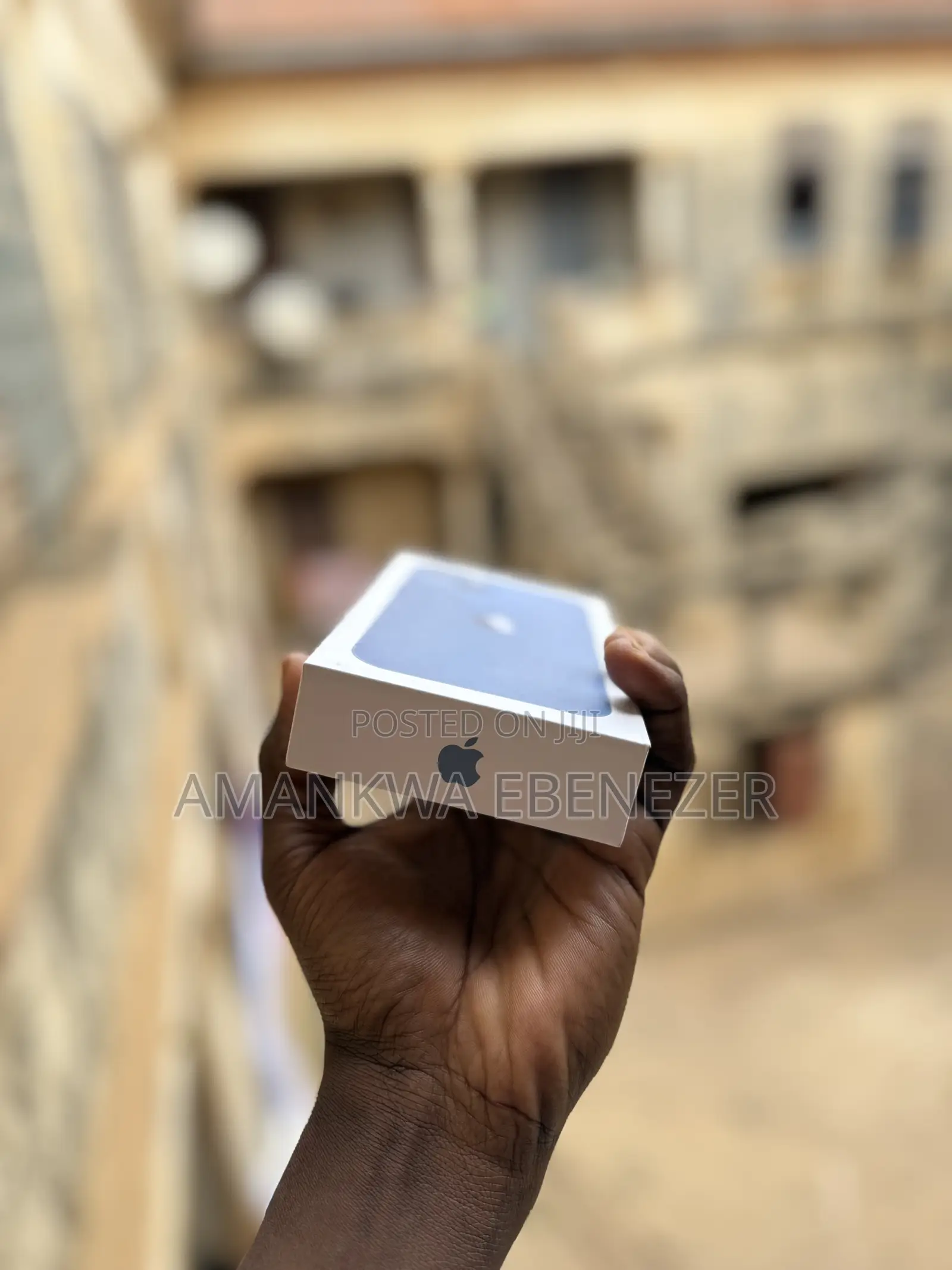 New Apple iPhone 13 128 GB Blue