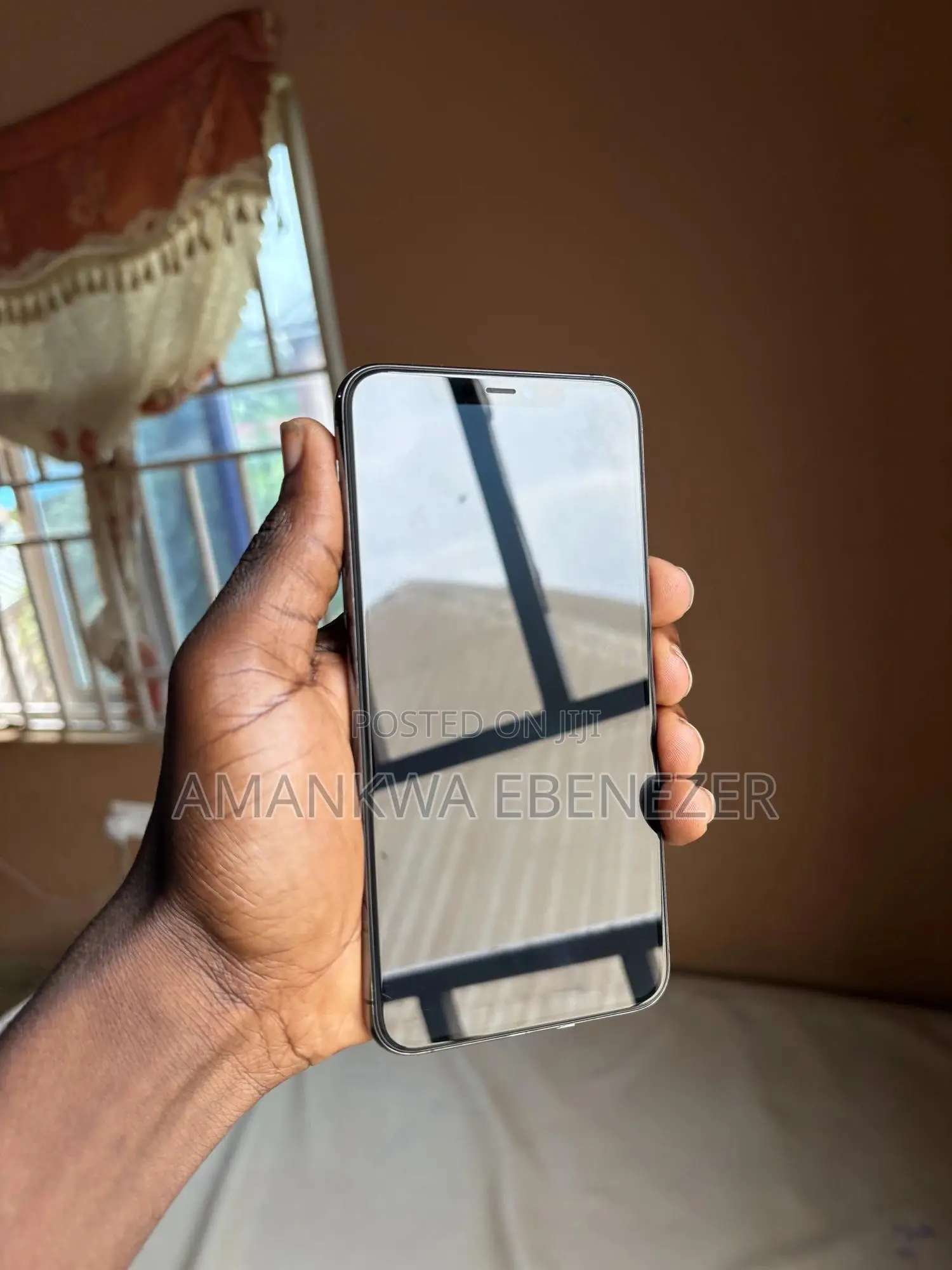 New Apple iPhone 11 Pro Max 64 GB Gray