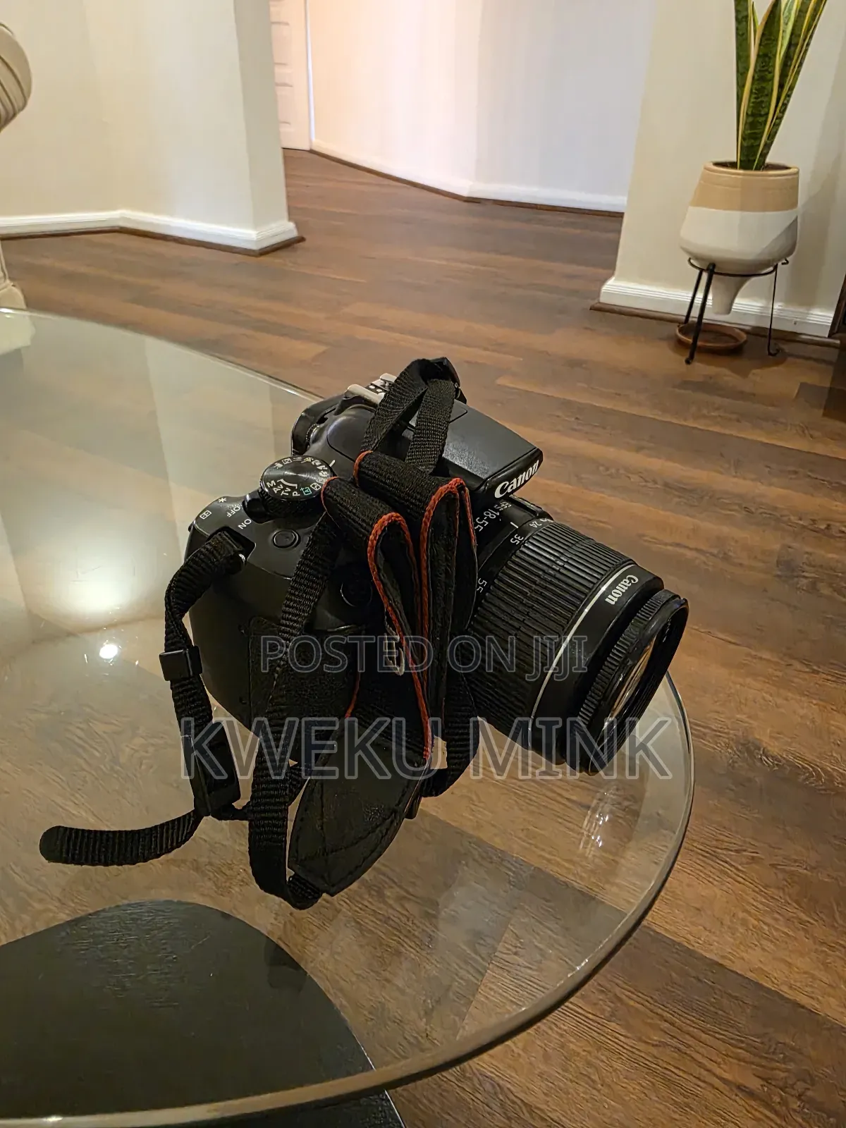 Canon Eos 1300d