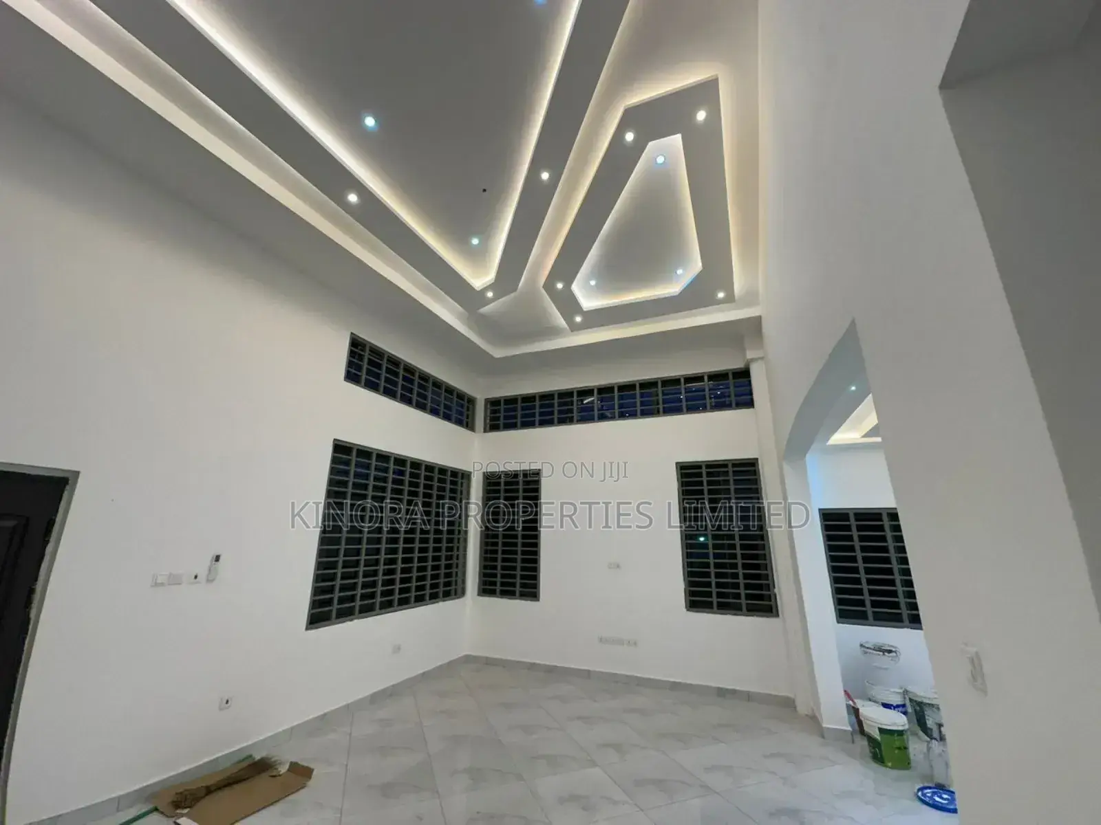 Furnished 4bdrm Duplex in Taxi Rank, Adenta for rent