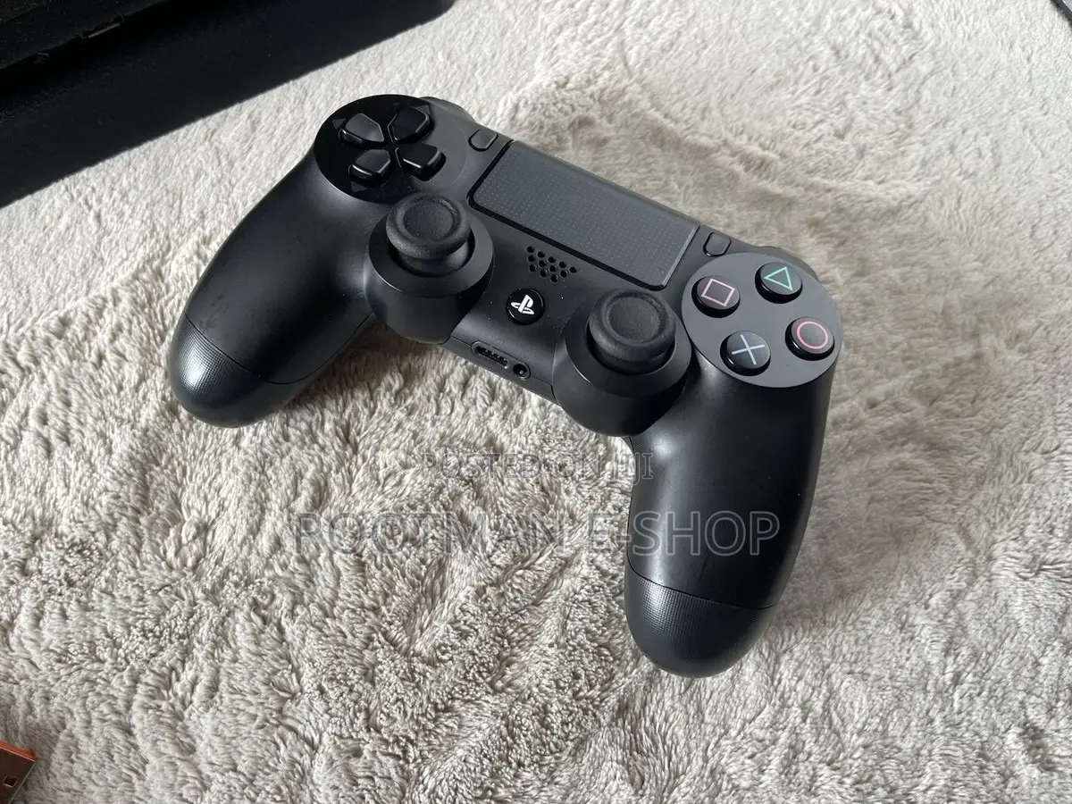 Ps4 Slim Bundle – 1 Controller + 5 Games