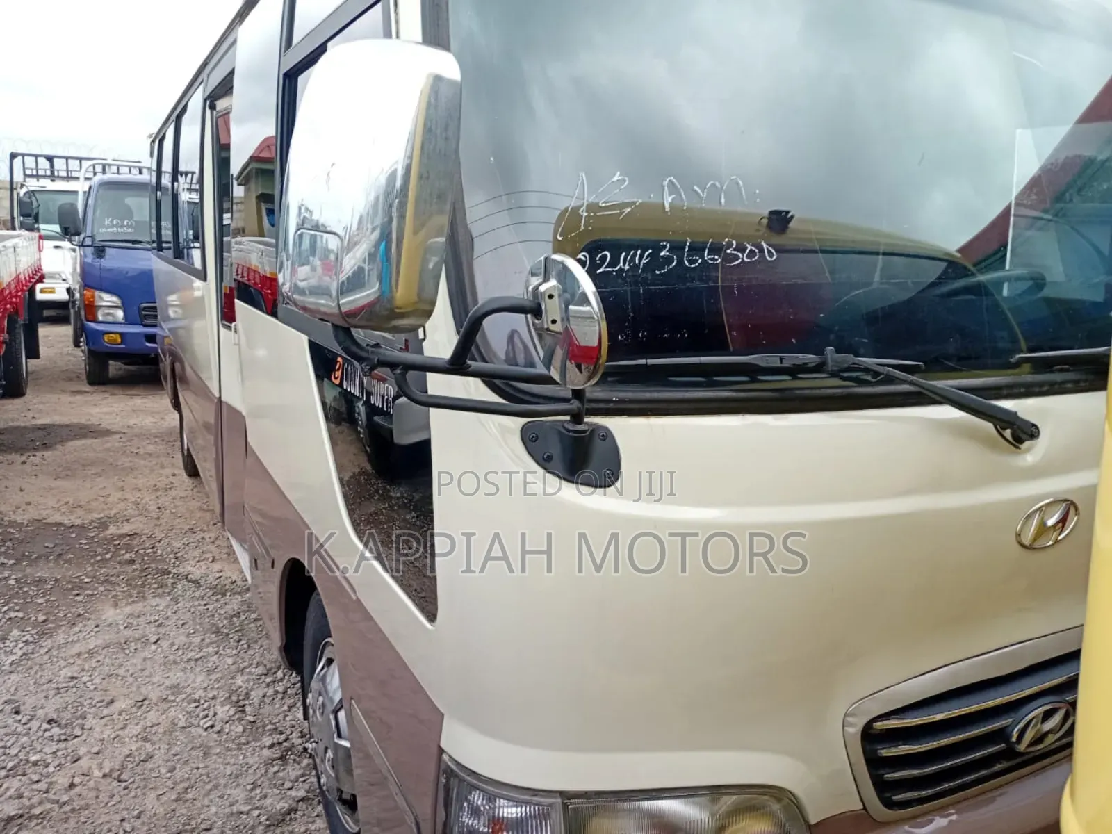 Hyundai County 2015 Grey