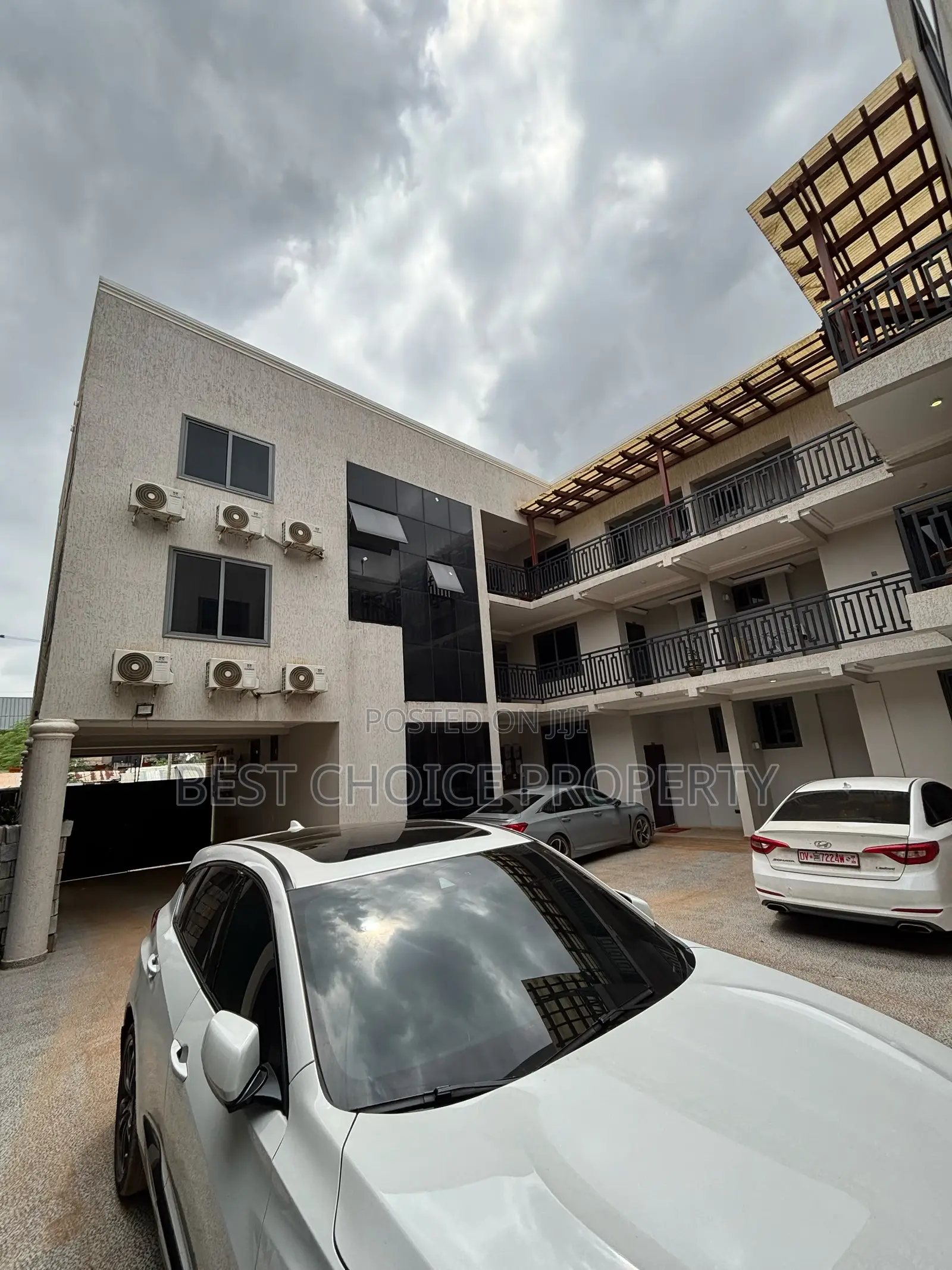 1bdrm Apartment in Adenta, Commandos for rent