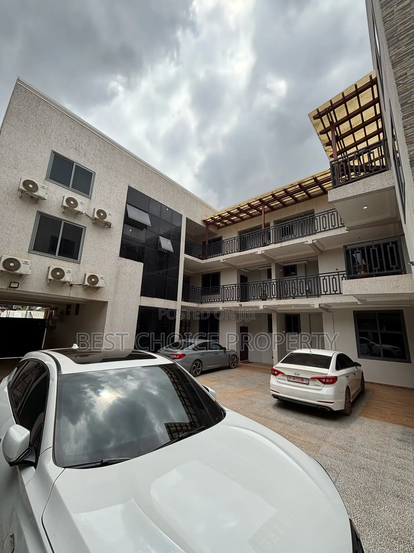 1bdrm Apartment in Adenta, Commandos for rent
