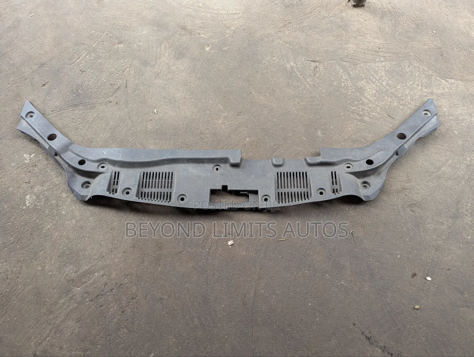 Toyota Highlander 2008,2009,2010,2011,2012,2013 Radiator Panel