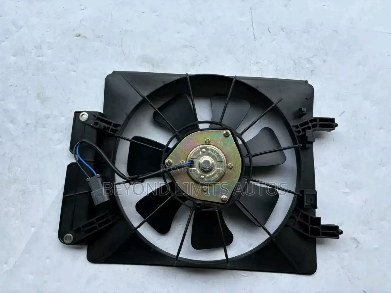 Honda CRV Cr-v 2002,2003,2004,2005,2006 Radiator Cooling Fan