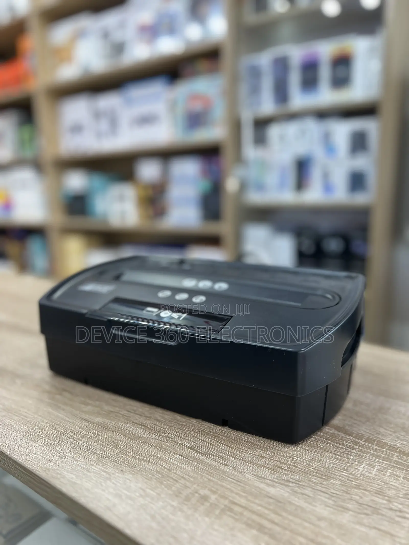 Paper Shredder Uav 380 A1