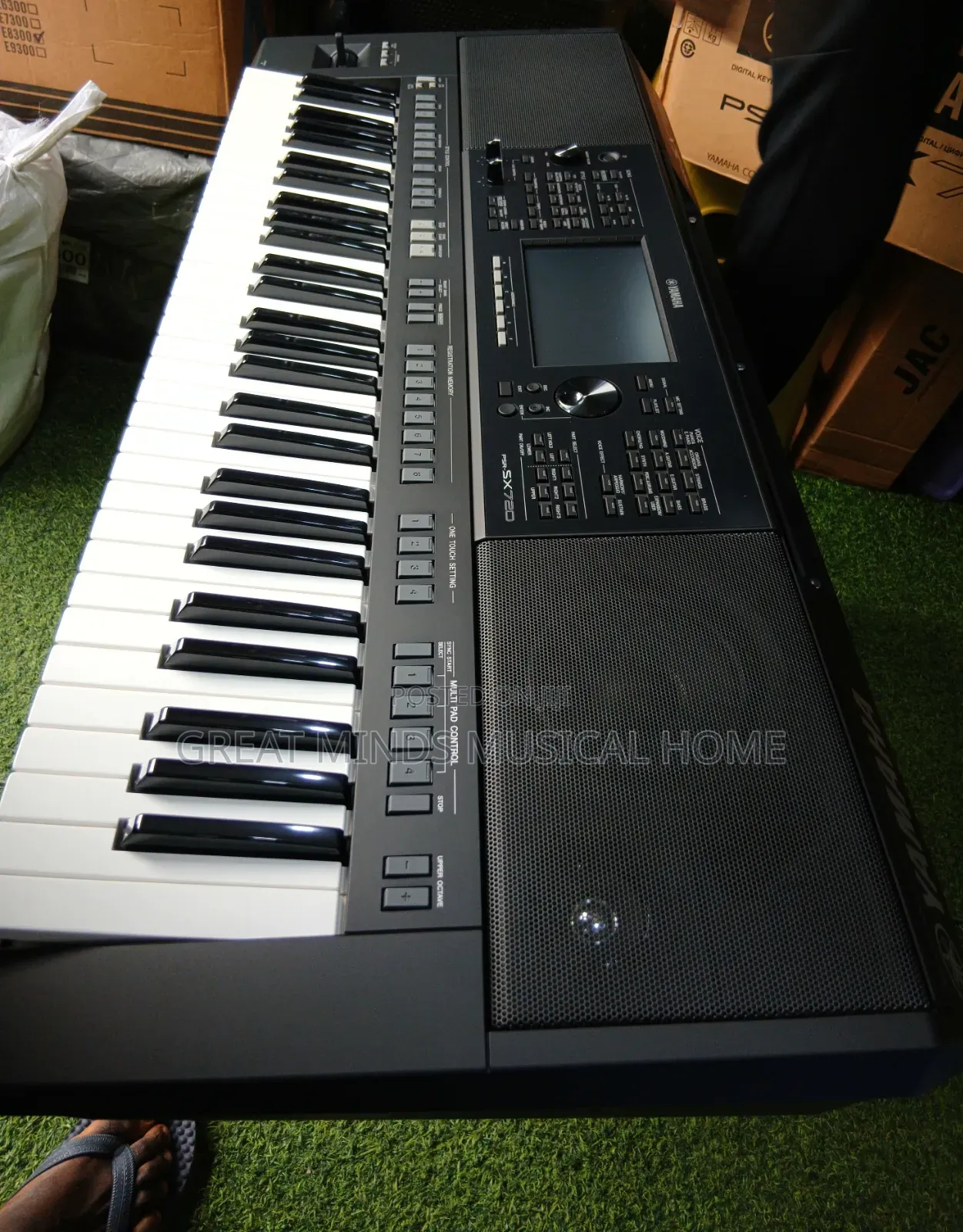 Yamaha PSR Sx 720 Professional Keyboard