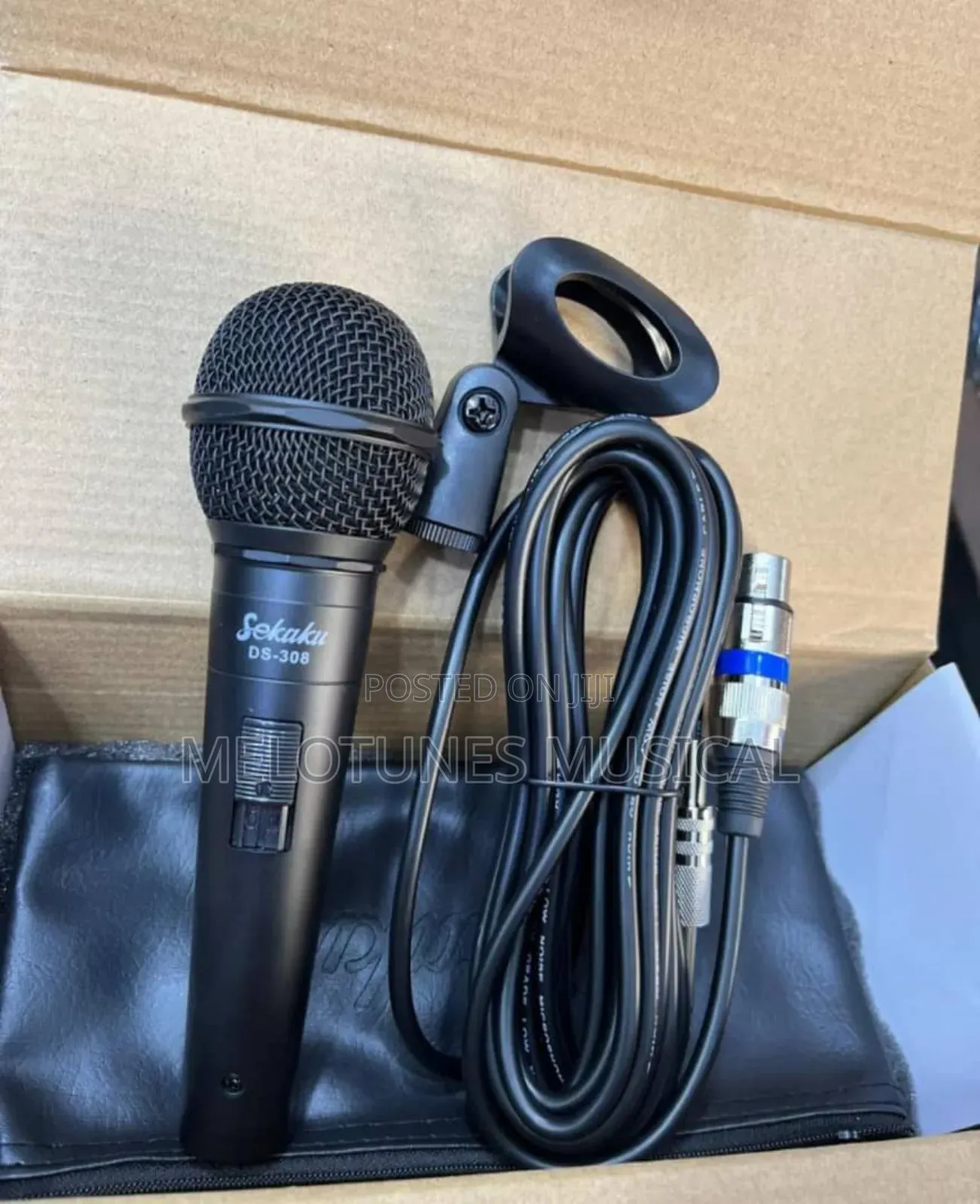 Sekaku Ds-308 Vocal Dynamic Cord Microphone.