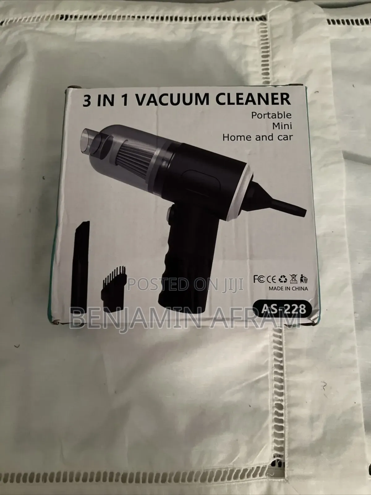 3 in 1 Portable Mini Vacuum Cleaner