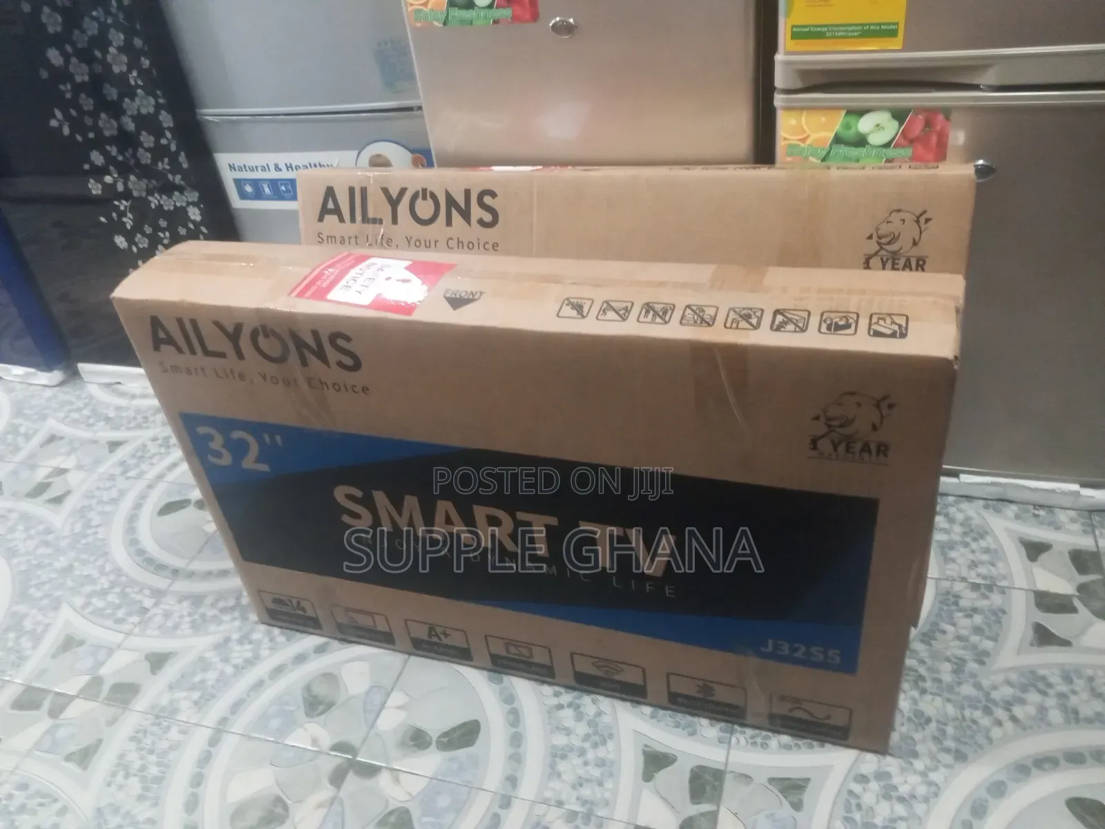 Super Bright Presentation Ailyons 32 Inch Smart Tv