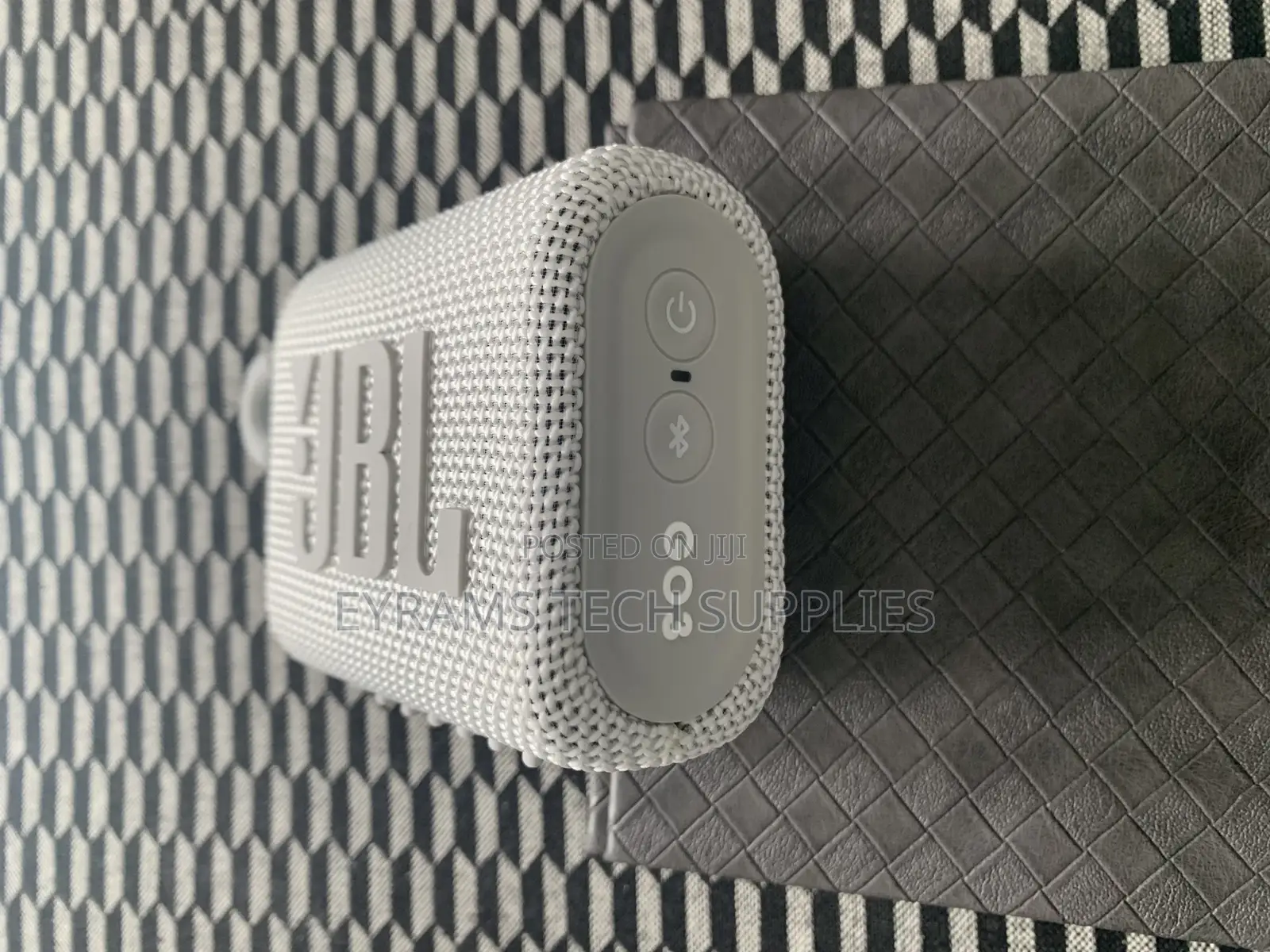 JBL Go 3 by Harman