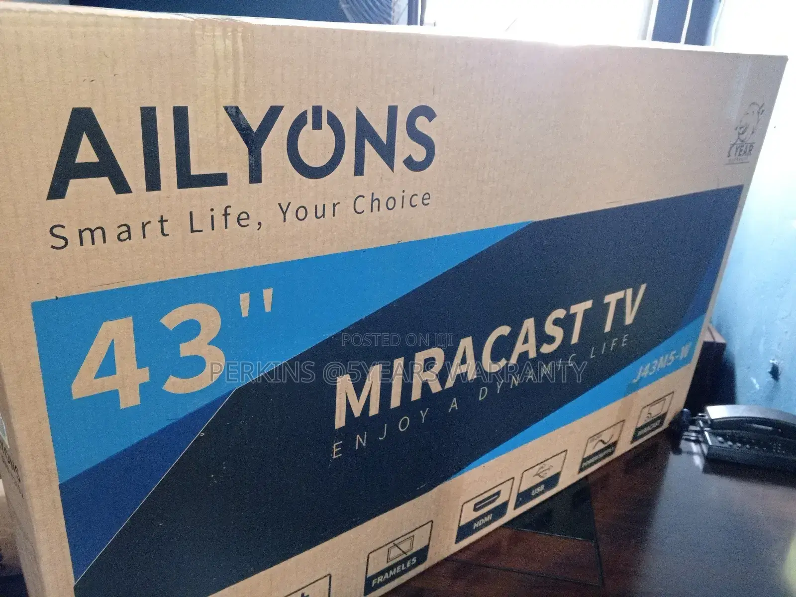 Enjoy Smart Life and Better Choice With 43 Inches Miracast Television