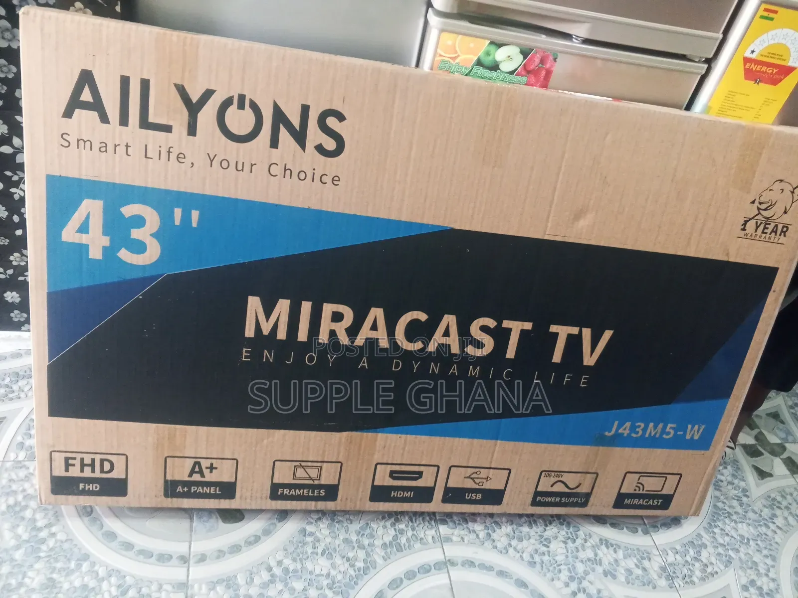 Frameless Designed Ailyons 43 Miracast Tv