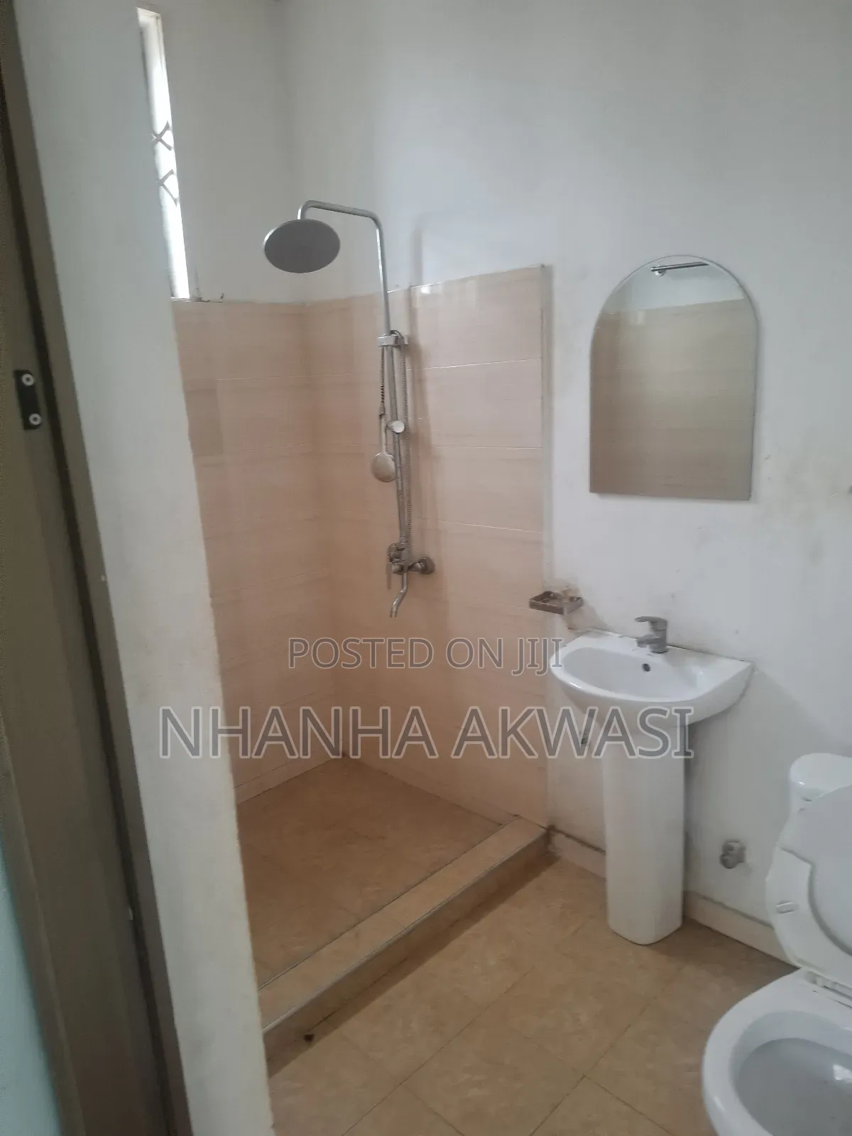 2bdrm Apartment in Klagon Ndc, Tema Metropolitan for rent
