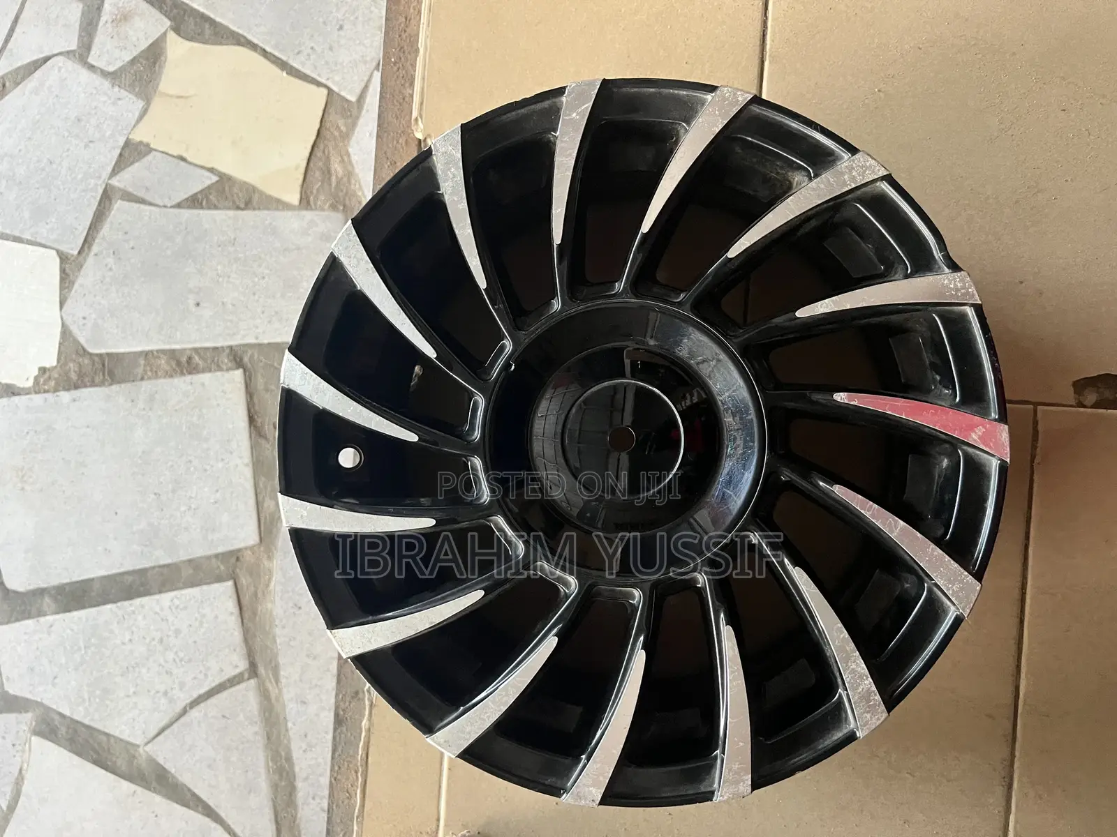 Toyota Vitz Rim 14 Mb