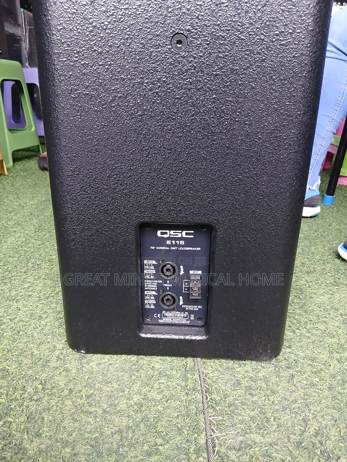 QSC E115 Quality Short Range Speakers (Pair?