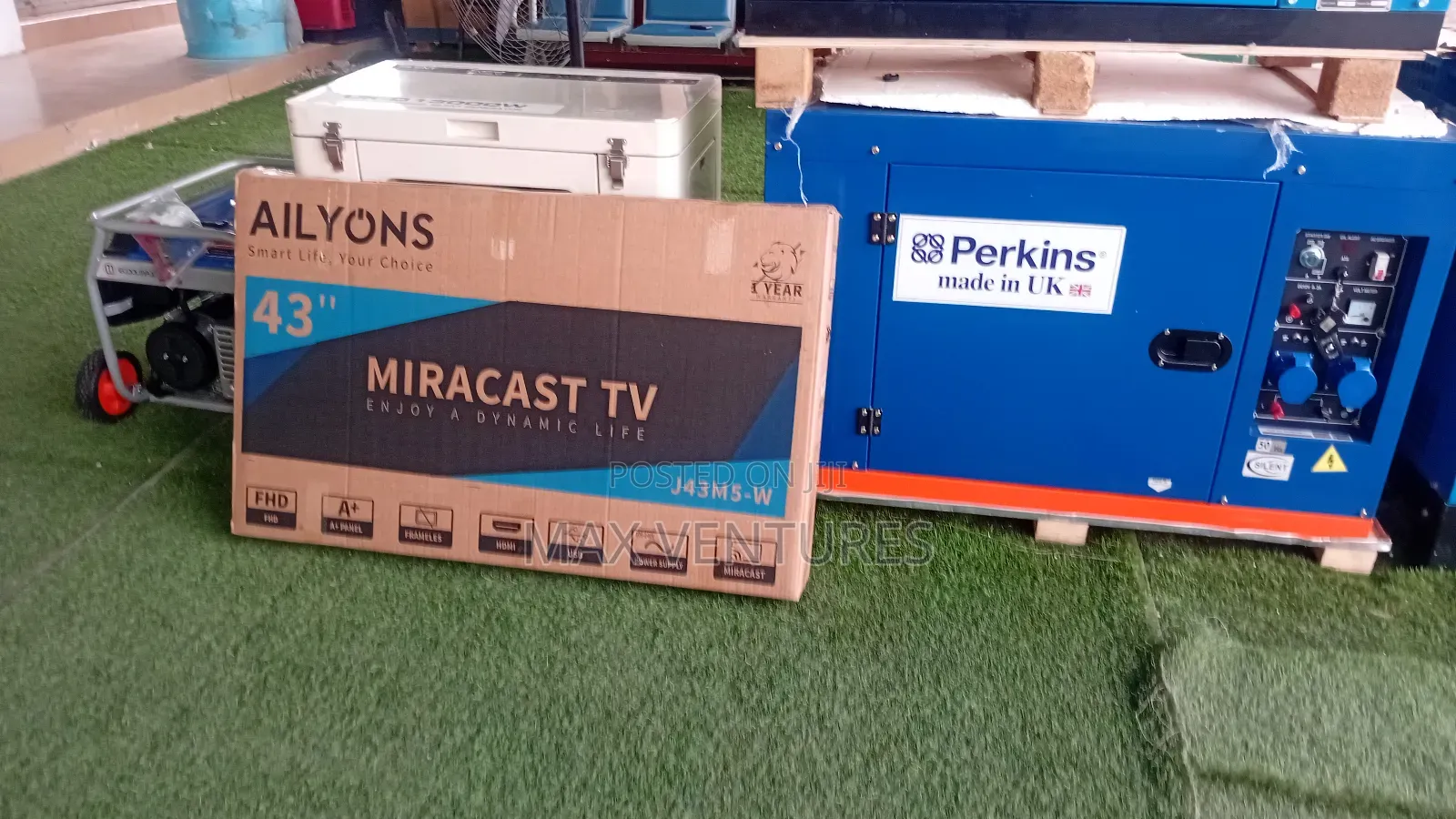 Ailyons 43" Digital Satellite Tv (Miracast) Frameless Led Tv Smartlife