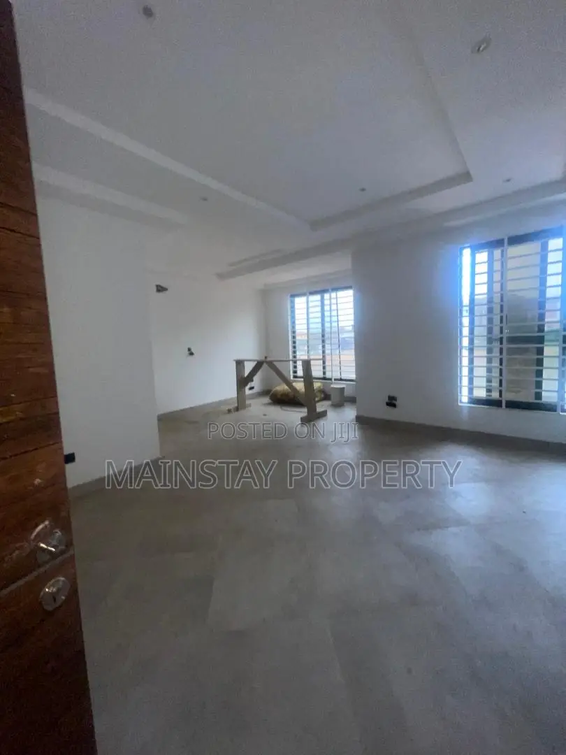 4bdrm House in Mainstay Estates, East Legon for sale