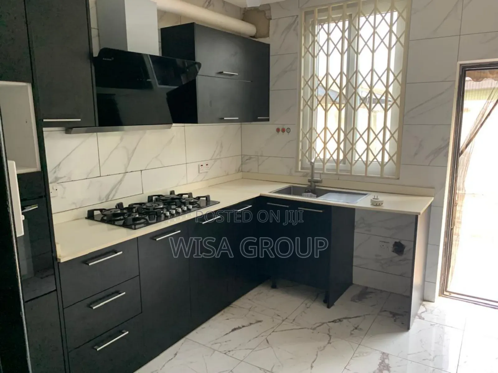 3bdrm Duplex in Wisa Group, Accra Metropolitan for rent