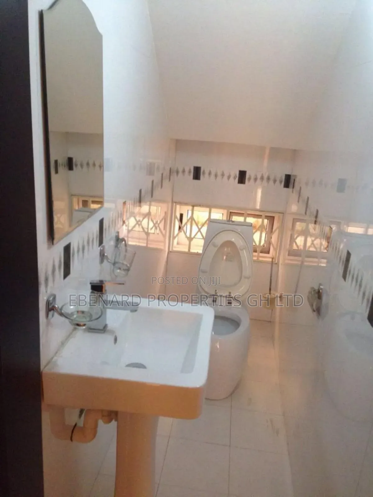 6bdrm House in Ebenard Properties, East Legon for rent