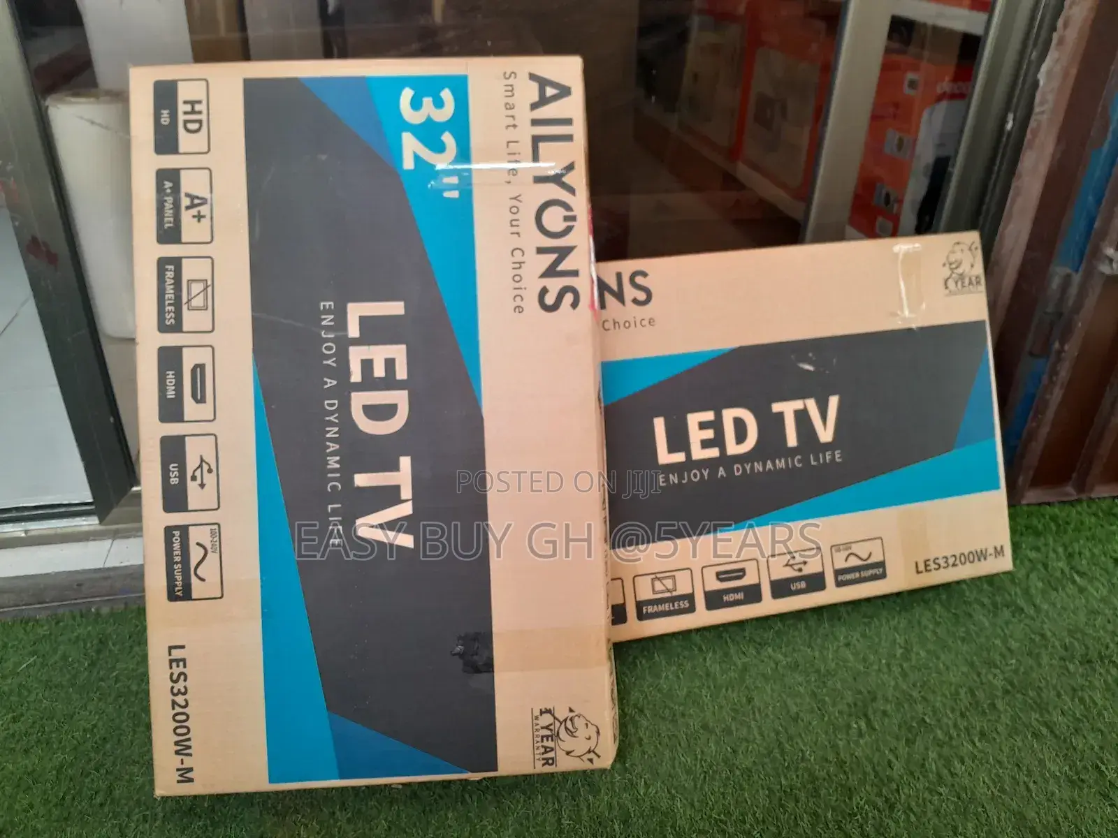 Ailyons 32inch Digital Tv Perfect for Cozy Living Room