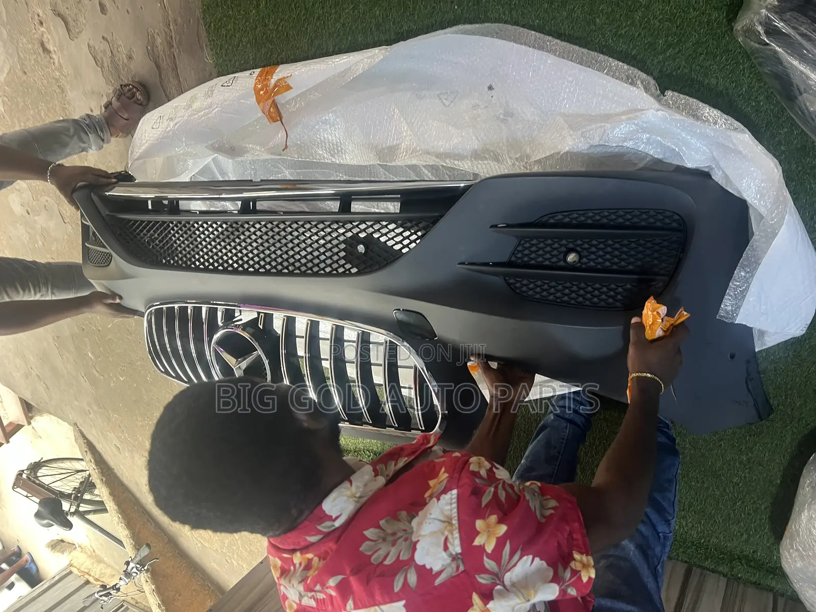 Mercedes Benz E300 Front Bumper Complete