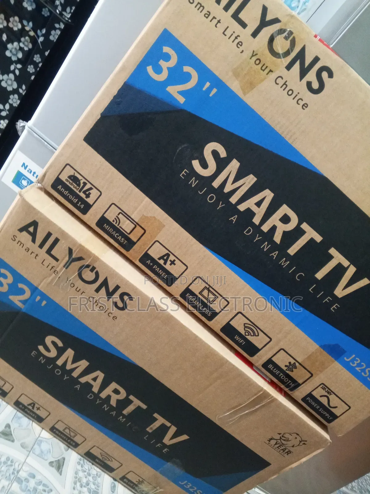 Best Rate of Technology Ailyons Smart 32