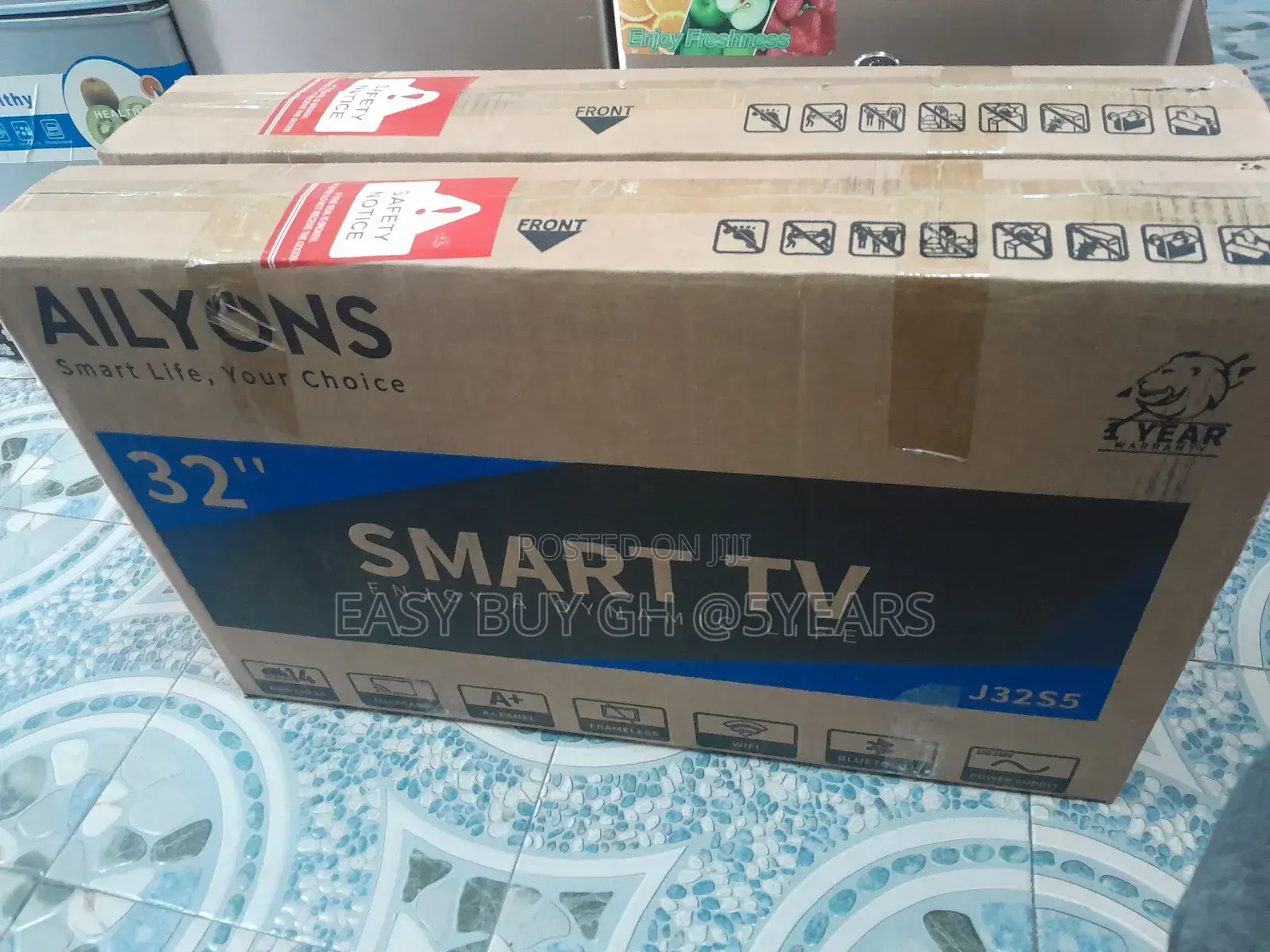 Ailyons 32'' Showstream