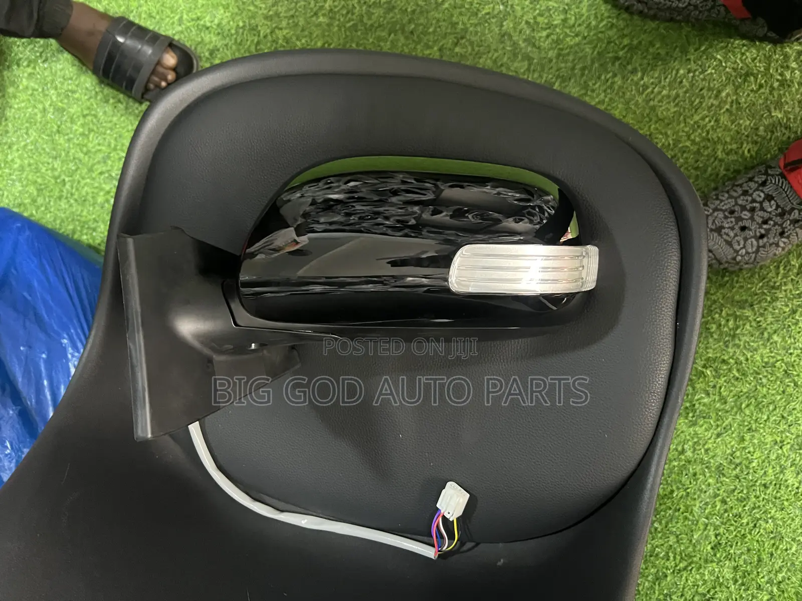 Toyota Vitz Side Mirror