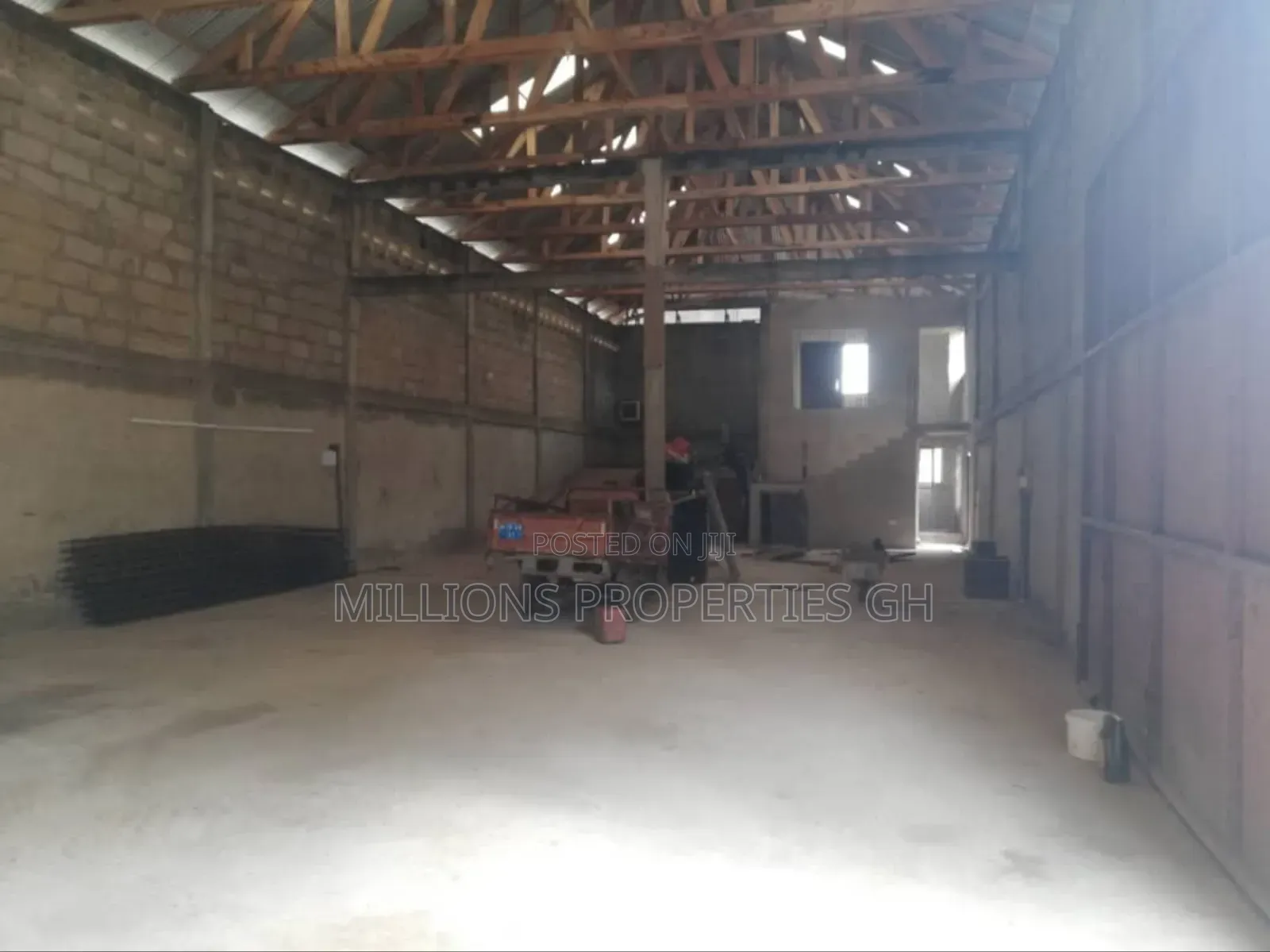Warehouse 4rent Tech-Adako Jachie